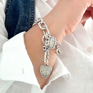 Silberkettenarmband, Silberkettenarmband mit Knebelverschluss, Grand Hammered Circles Armband für Frauen, Boho, Geschenkidee zum Valentinstag