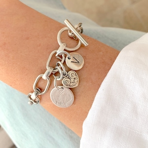 Bracelet chaîne pour femme, bracelet à breloques lettre initiale personnalisée, bracelet coeur personnalisé en argent, cadeau pour elle, idée cadeau fête des mères