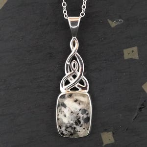 Edinburgh Speckled Cobblestone in 925 Sterling Silver pendant, Scottish Auld Reekie Stone, Historic, Celtic Knot, FREE WORLDWIDE SHIPPING