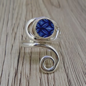 Old Willow Ring - Diamond Design Sterling Silver Adjustable Ring, Porcelain, Retro Vintage Upcycled, Recycled,  FREE WORLDWIDE SHIPPING