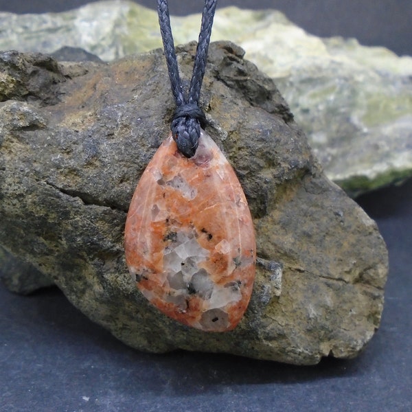 Lewisian Pendant -  Adjustable Waxed Cord, Scotland, Natural Colours, Hand Mined, Highlands, FREE WORLDWIDE DELIVERY