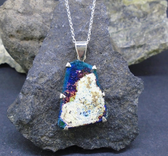 ローマンガラス 遺跡から発見されたペンダントと指輪 楽天市場