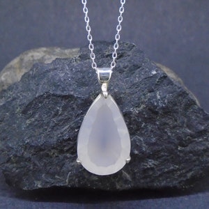 Scottish Chalcedony Pendant- Sterling Silver Necklace, Clouded Agate, Victorian Gemstone, Scotland Pebble Jewellery -FREE WORLDWIDE SHIPPING