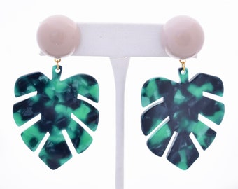 Green Palm Leaf Earrings | Statement Earrings | Nature Earrings | Palm Leaf Jewelry | Vacation Earrings | Summer Earring | Boho Chic Earring