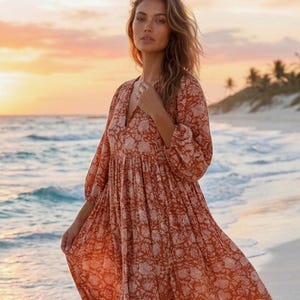 Rost Floral Block Print Midi Kleid | Boho Baumwolle Cottagecore Kleid | Loose Fit Langarm-Maxikleid | Handgemachtes Indian Summer Kleid