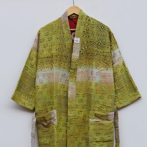 Women Wear Cotton Quilted Coat, Vintage Kantha Quilted Reversible jacket, Kimono Style Jackets, Indian handmade House Robe