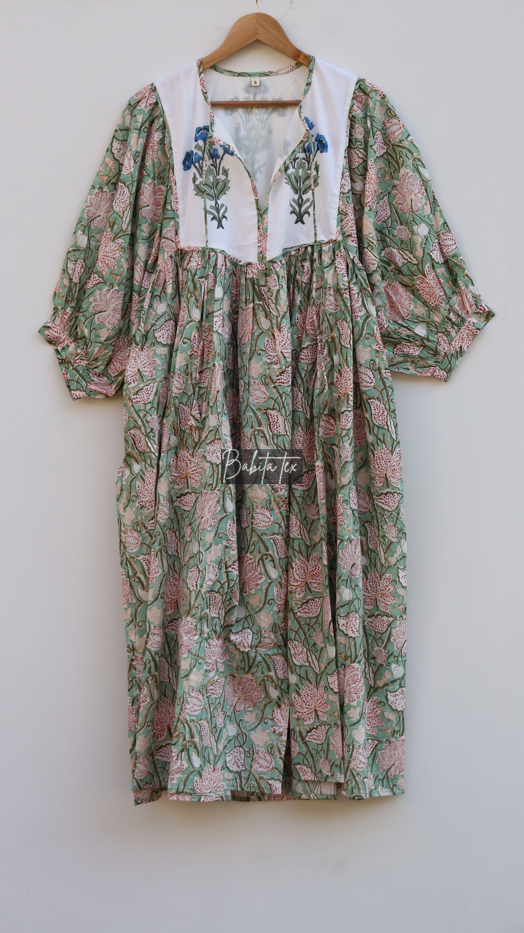 Internet Small Floral Print Waist-Tight Mid-Length Dress main image 0