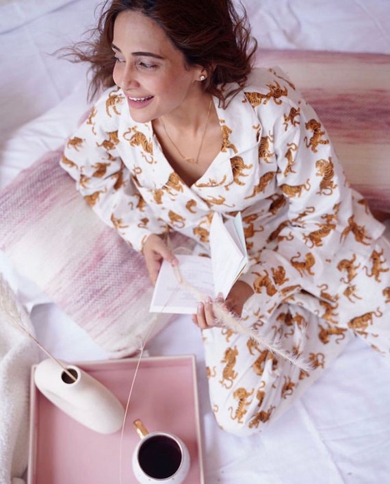 Plus Leopard & Heart Print PJ Set | Pajamas women, Night suit for women,  Lounge wear