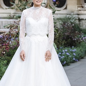 Turtleneck Long sleeve Lace Wedding Dress Topper #114, Long Sleeve Lace Bridal Top, Long Sleeve Wedding Bolero, Custom Lace Bridal Topper