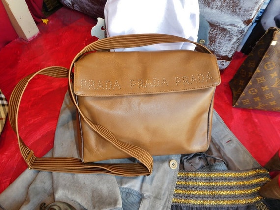 1bh096 prada