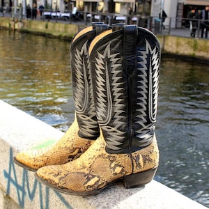 Originale Vintage Cowtown Python-Lederstiefel, hergestellt in den USA