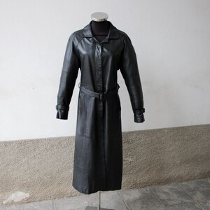 Women&#39;s trench leather coat yellow ochre vintage size S