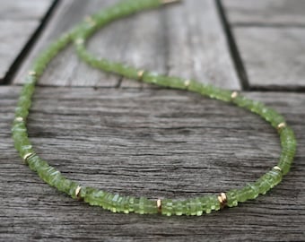 Collier Peridot avec 585/- Or * Unique Travail d’orfèvrerie