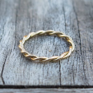 750/- yellow gold cord ring 2 mm