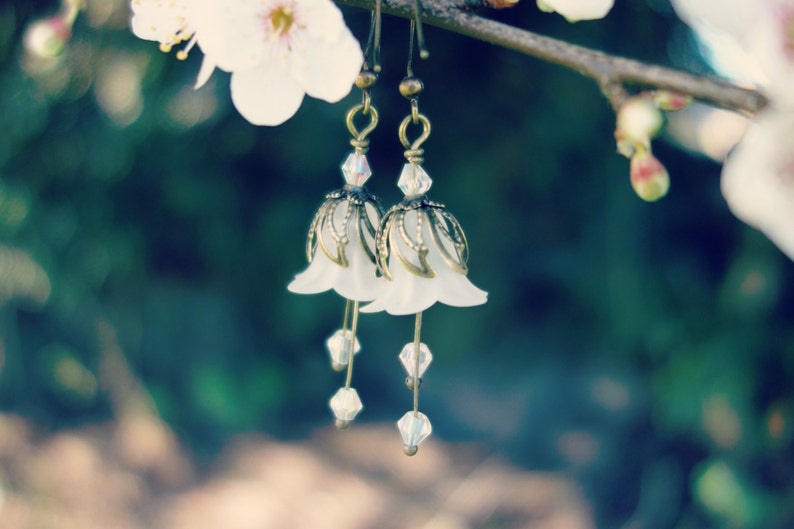 Woodland Earrings Flower Earrings, Floral Earrings White Earrings Boho Earrings Bohemian Jewelry Snowdrop Earrings Vintage Style image 1