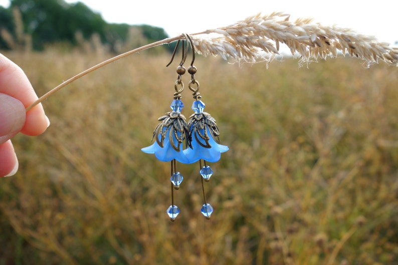 Blauwe vintage oorbellen voor de boho-bruid