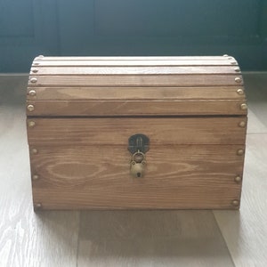 Baúl de madera con cápsula del tiempo y candado, caja de recuerdo, Saperlipopette Création