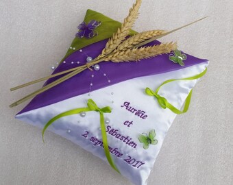 Coussin alliance vert anis et violet, décor mariage thème champêtre, papillons, épis de blé, personnalisé, Saperlipopette Création