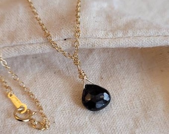 Black Spinel Necklace, Gold Filled Necklace, Gemstone Necklace, , Dainty Necklace, Black Spinel Gemstone Jewelry, Valentine's gifts for her