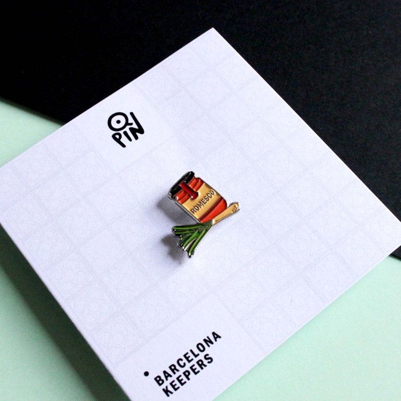 Calçots Enamel Pin Calçots Brooch Pin Vegetable Pin Etsy