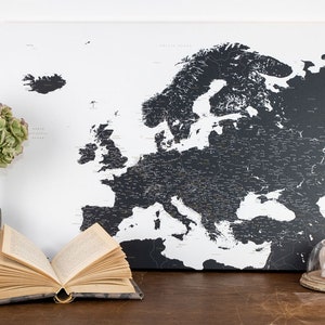 Mappa dell'Europa su tela/Mappa a spilla su tela/100 puntini gratuiti/Mappa dettagliata su tela tesa su cornice di legno/Regalo riscaldante della casa/