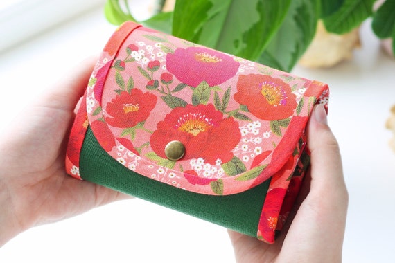 small hand wallet
