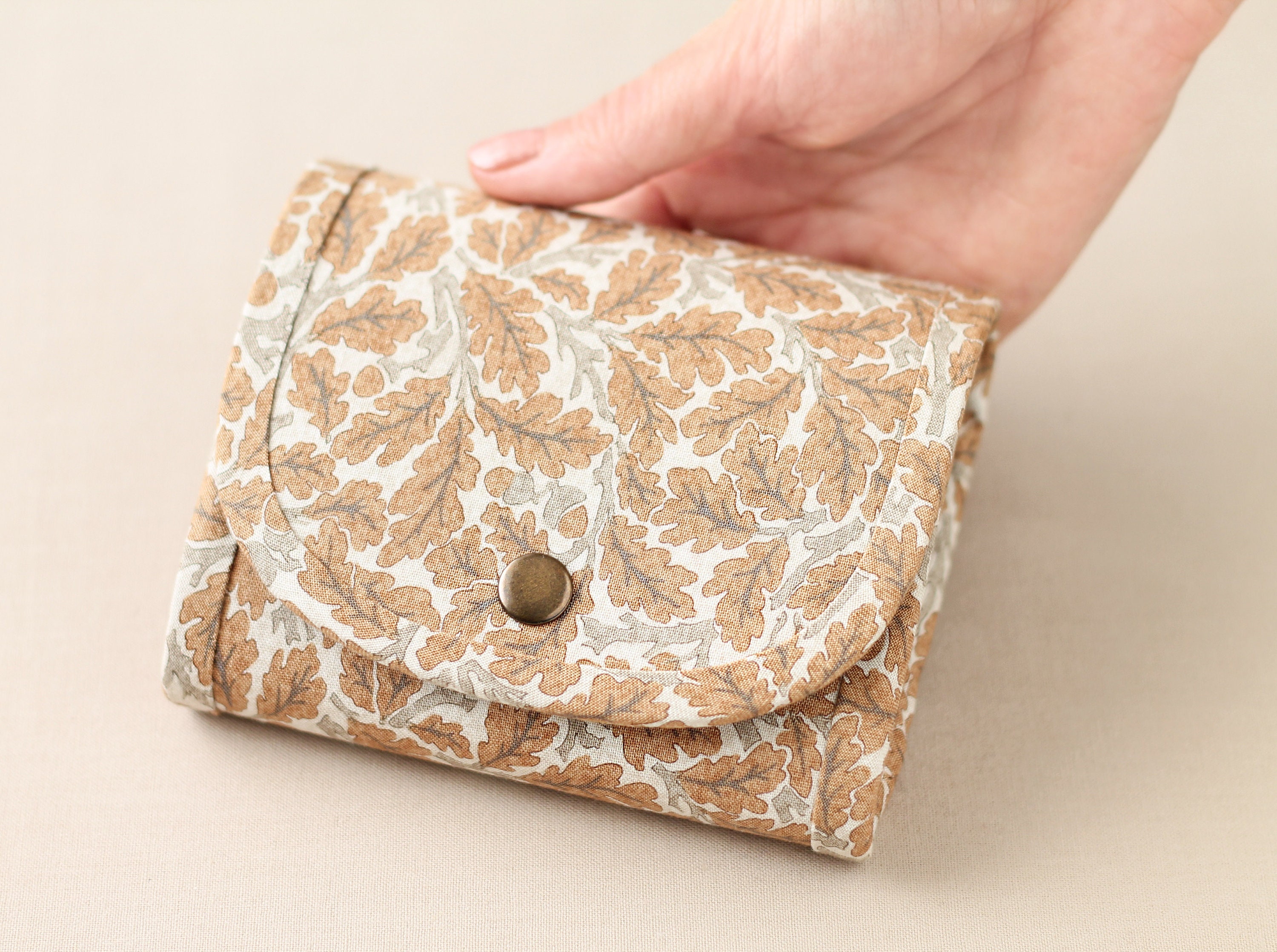 oak wallet the little green bag