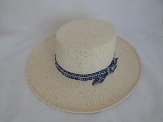 Nevada style, boater Natural fiber straw hat