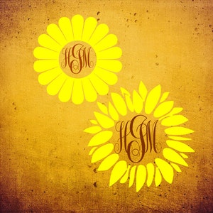 K&ouml;nnte beinhalten: Zwei gelbe Sonnenblumen-Designs mit braunen Monogramm-Initialen "HSM" in der Mitte jeder Blume.