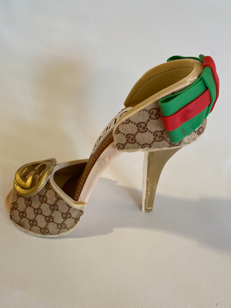 edible gucci heels