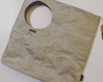 Vegan, minimalist SnapPap® design bag