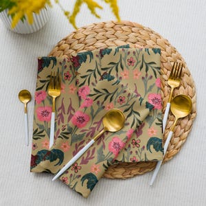 Botanical rooster cottagecore Cloth napkin set