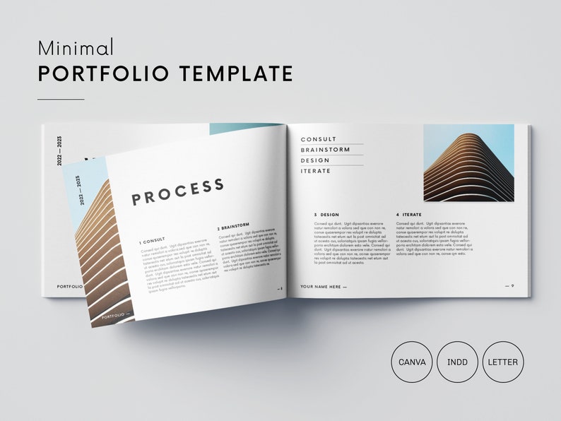 Puede incluir: Una plantilla de portafolio minimalista con el t&iacute;tulo "Minimal PORTFOLIO TEMPLATE" en texto negro. La plantilla incluye secciones para "CONSULT", "BRAINSTORM", "DESIGN" e "ITERATE". El dise&ntilde;o presenta una imagen arquitect&oacute;nica moderna y el texto "PROCESS".