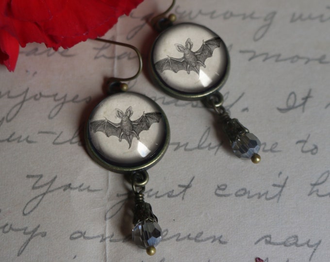 Victorian Bat Goth or Halloween Vintage Inspired Drop / Dangle Earrings