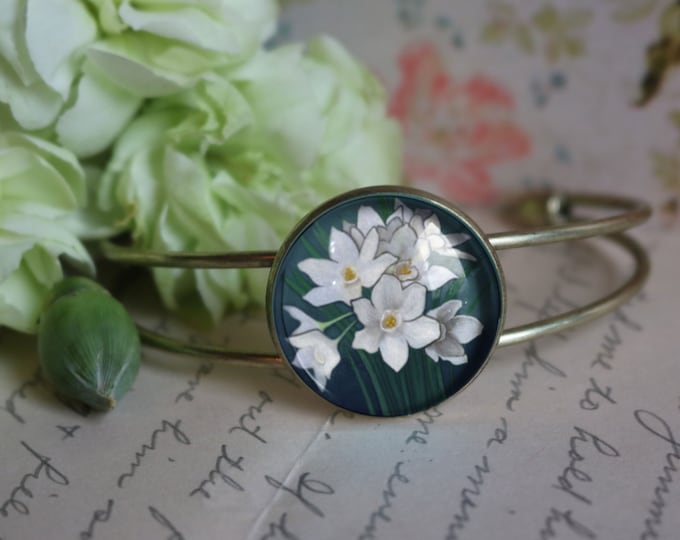 Mothers Day / Valentine's Day Paperwhite Narcissus Cuff Bracelet