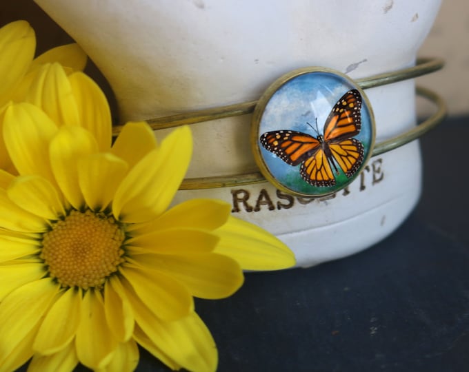 Monarch Butterfly Cuff Bracelet / Bangle in Antique Brass