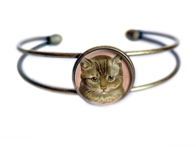 Victorian Tabby Cat Cuff Bracelet