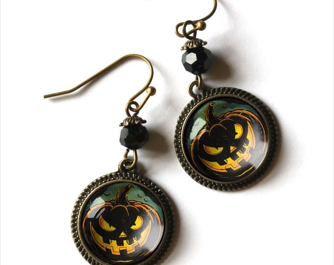 Spooky Black Retro Halloween Jack-O-Lantern Vintage Inspired Drop / Dangle Earrings