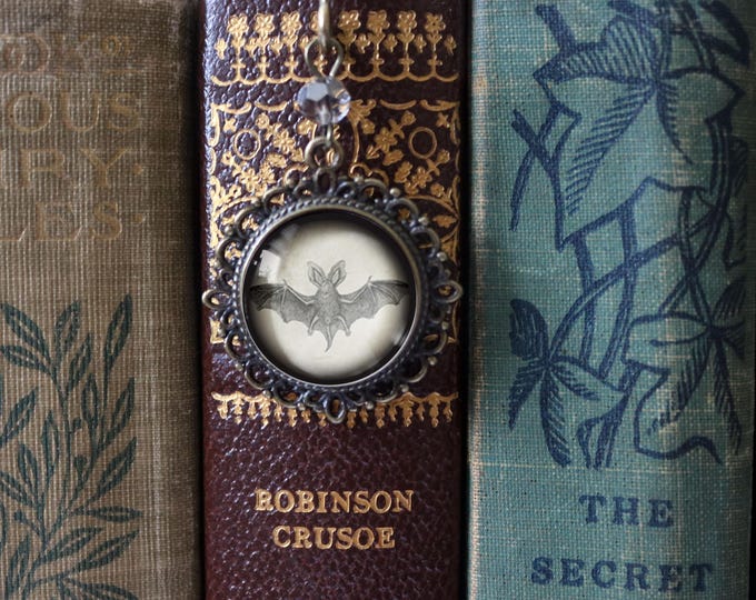 Victorian Bat Goth or Halloween Glass Cabochon Brass Book Hook / Bookmark