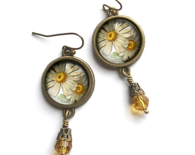 Summer Daisies Vintage Inspired Drop / Dangle Earrings
