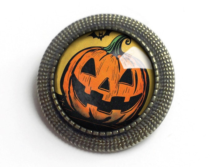 Jack O Lantern w/ Bat Retro Halloween Black Cat Vintage Inspired Pin Brooch