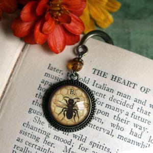 Honey Bee / Worker Bee Glass Cabochon Brass Book Hook / Bookmark