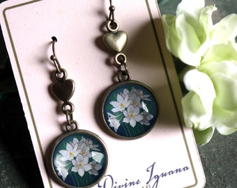 Paperwhite Narcissus and Heart Glass Cabochon Cottage Core Spring Floral Earrings