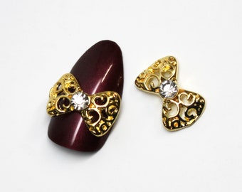 Nagelbedels met gouden strassteentjes, 3D Metal Art (2 stuks)