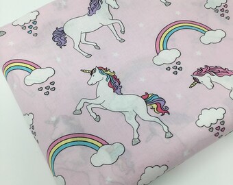 UNICORN SMALL RAINBOW HEAD GLITTER UNICORNS BRIGHT PINK COTTON FABRIC BTHY