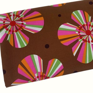 End of the Bolt 7&quot; by 44&quot; Pink Flowers on Brown Fabric, Floral Print, Quilting, Apparel, 100% Cotton