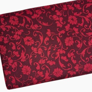 FLORALESSENCE - # 28441 -RP - Shades of Red - by Quilting