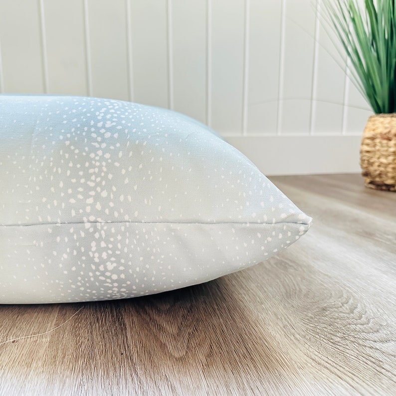 Sky Blue Small Pet Bed, Plush Pet Bed, Fluffy Sky Blue Pet Mattress