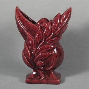 9.5" Gonder Original #683 Vase - Red Flambe Glaze