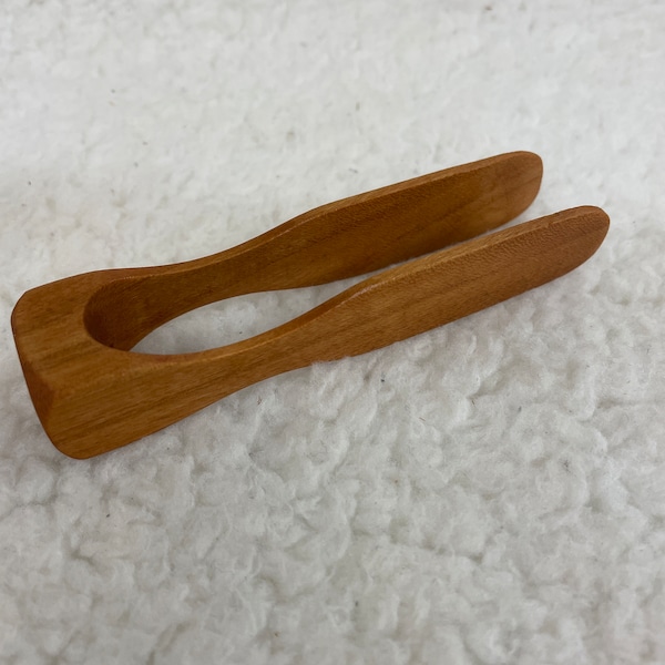 Handmade Mini Kitchen Tongs.  When just a pinch is all you need.  Mini Pinchers, Solid Cherry Wood. Mini Tongs, Tongs, Kitchen Tongs, Pinch